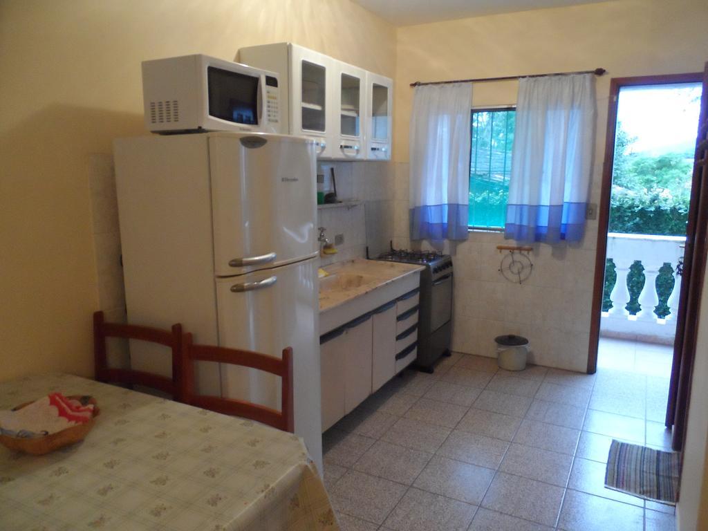 Aptos Familia Com Ar Condicionado Ubatuba Praia Pereque Acu Ngoại thất bức ảnh
